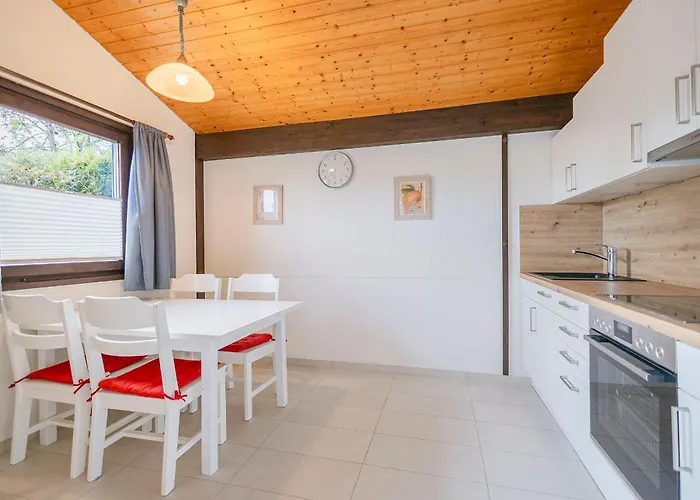 Ferienwohnpark Satteldachhaus Typ 9 Sd 65 בית נופש